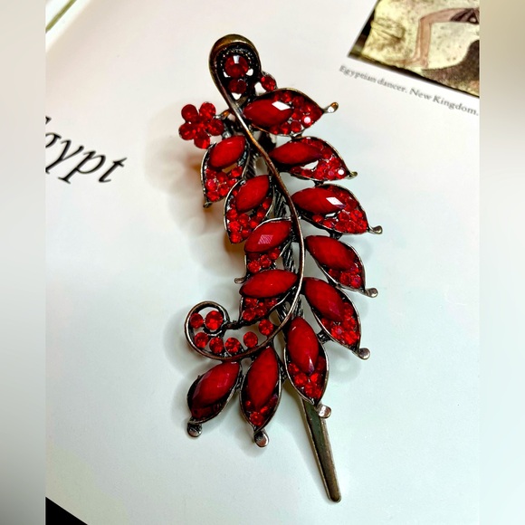 Vintage Red Sparkly Bejeweled Feather Shaped Duckbill Hair Clip - Picture 1 of 7